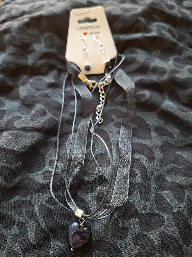 schitterend zwart goudsteen